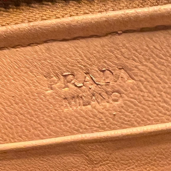 PRADA Authentic, Clutch, Bifold Wallet, Crossbody. - Picture 12 of 16